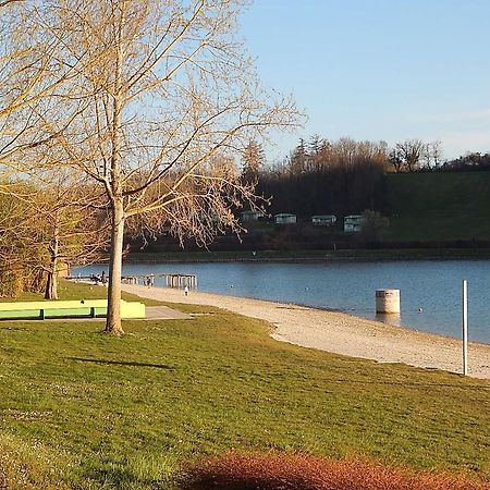 ホテルCamping Du Moulin Meyrieu-les-Etangs エクステリア 写真