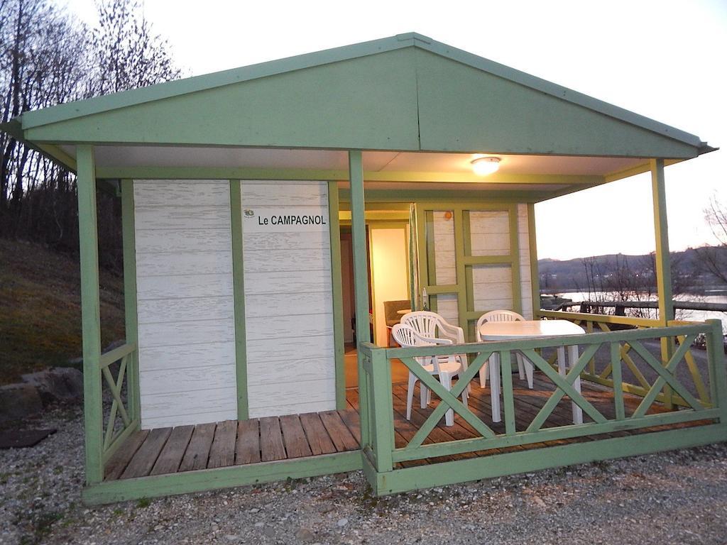 ホテルCamping Du Moulin Meyrieu-les-Etangs 部屋 写真